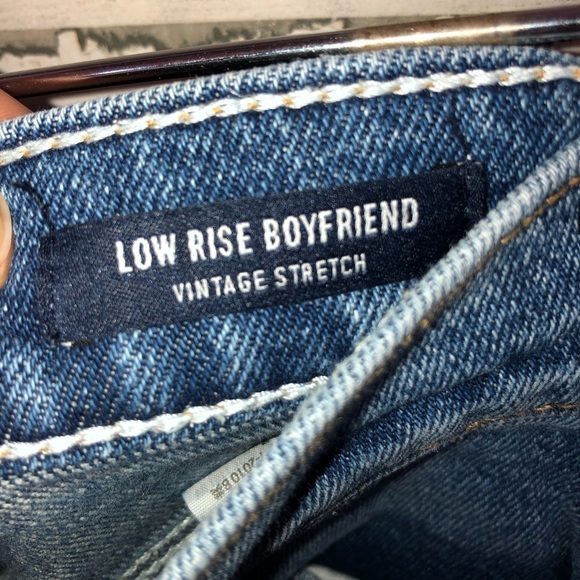 Hollister distressed boyfriend low rise vintage stretch jeans size 23W 25L​​​ - Picture 4 of 6